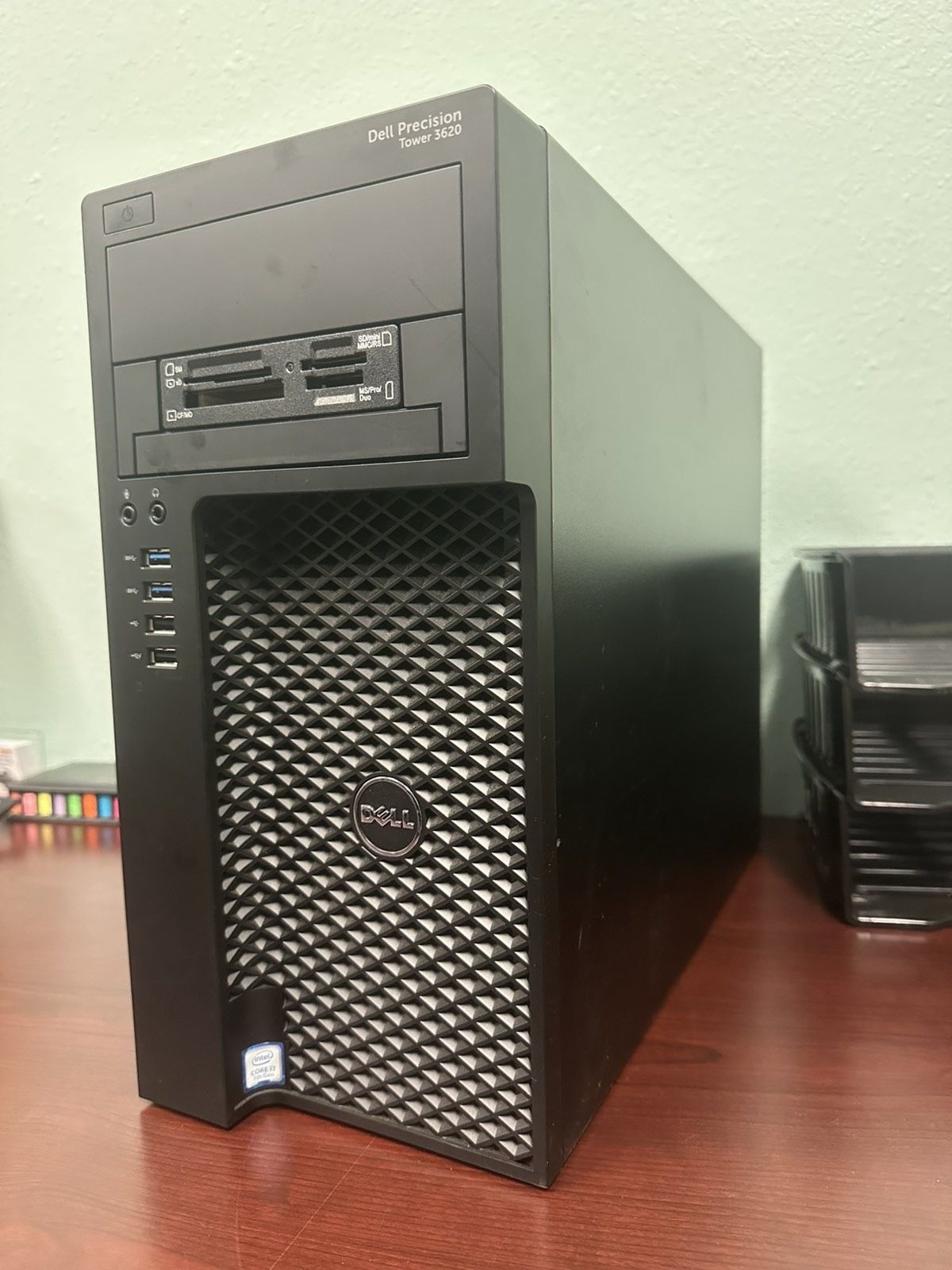 Strong Dell Workstation Computer - i7 Speed at 3.6ghz