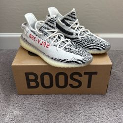 Yeezy Boost 350 V2 Zebra Size 10.5