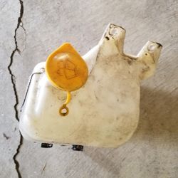 2004 Subaru Forester XT Washer Fluid Reservoir