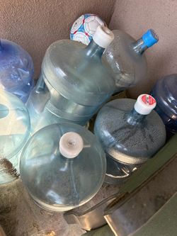 Empty 5 gallon water jugs