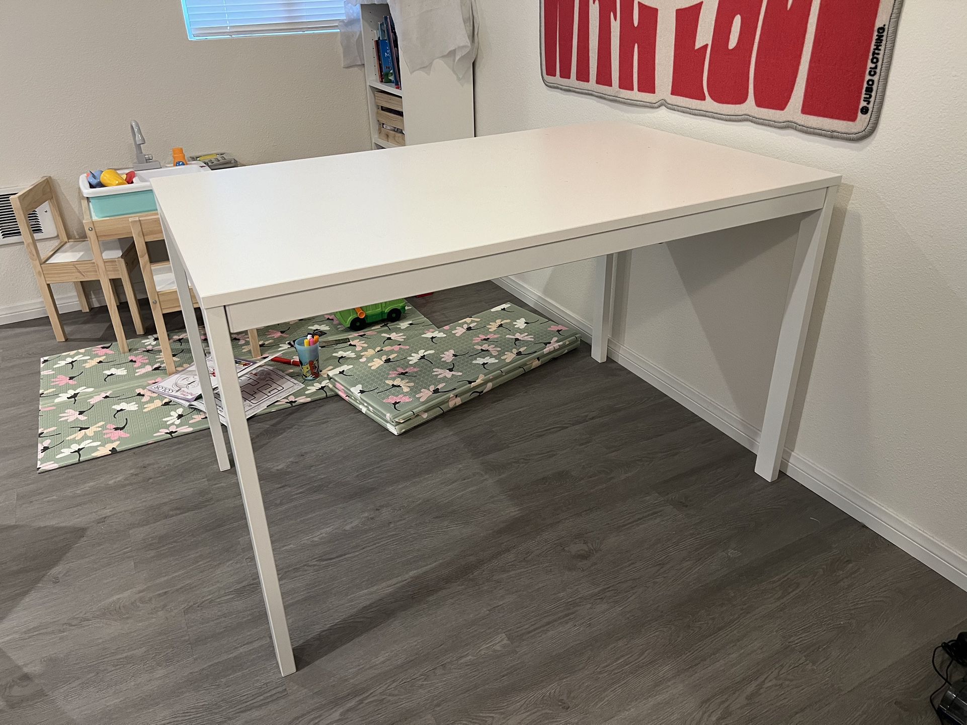 Ikea Dining Table and Chairs 