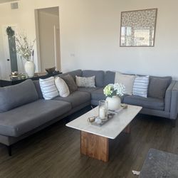 Sectional couch