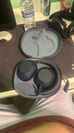 Sony Headphones Xm6