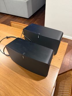 Sonos Play:5 (Gen 2) — Matched Pair, Black