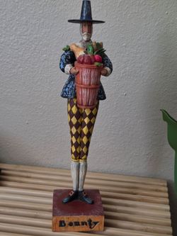 Heartwood Creek Bounty Thanksgiving figure