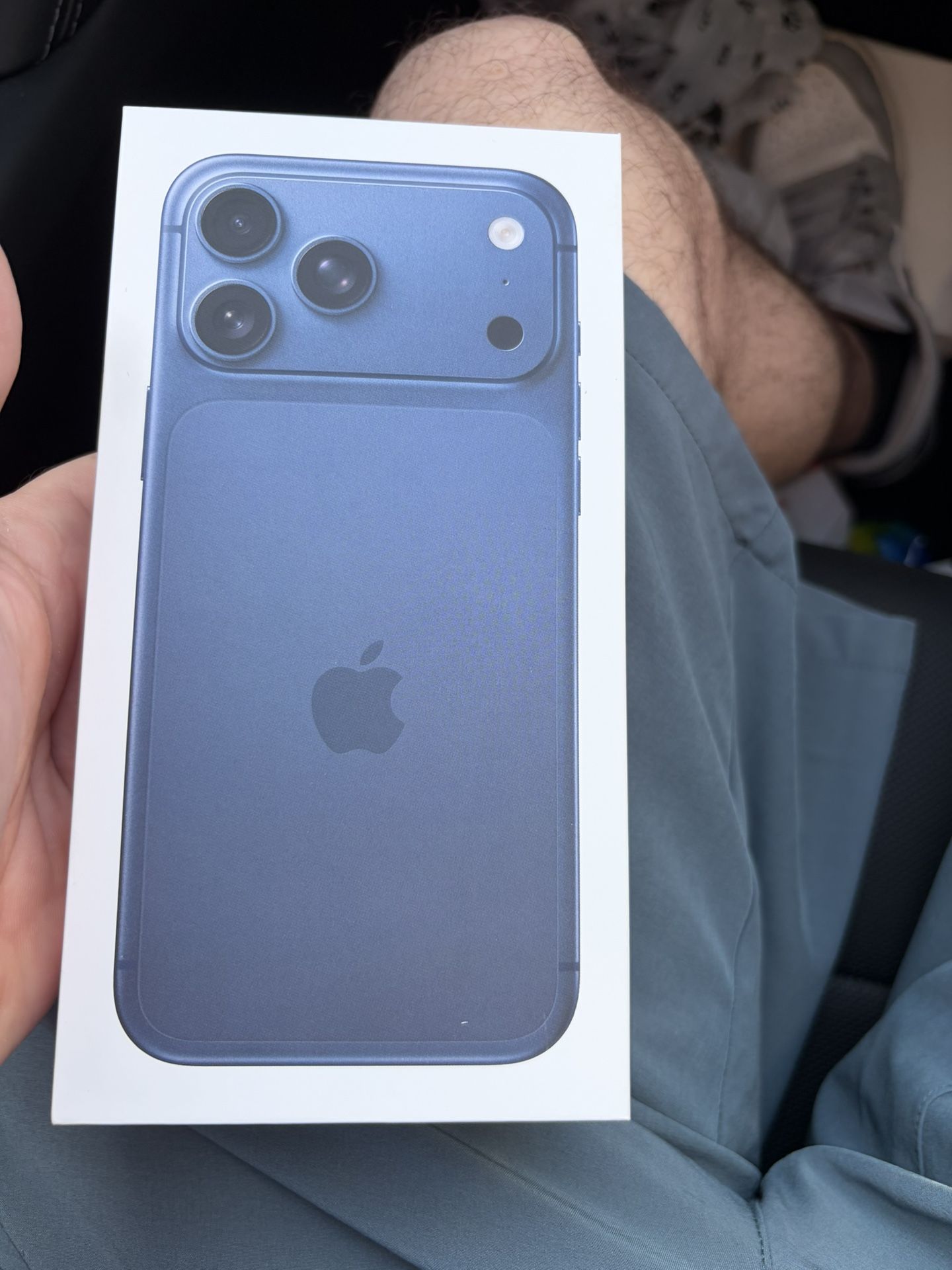 iPhone 17 Pro Max 256gb Blue