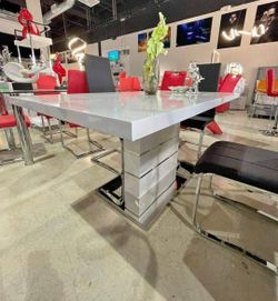 Dining Set 5 Pieces New 