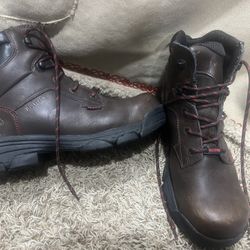 Wolverine Leather Safety Boots Men Size 10 Waterproof Slip / Oil Resistant 