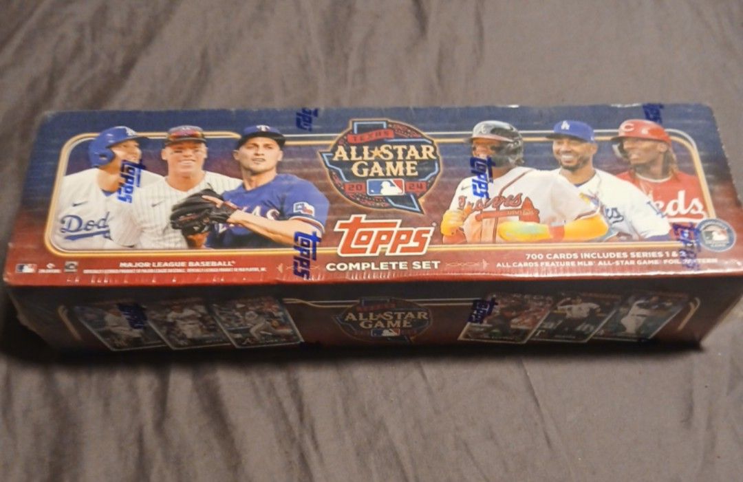 Topps Baseball Cards
