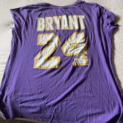 Lakers- Kobe Bryant Shirt