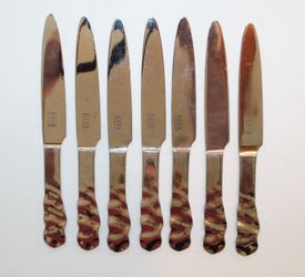 Pottery Barn Japan Lettuce Dinner Knives (Set of 7) Stainless 9 1/4”
