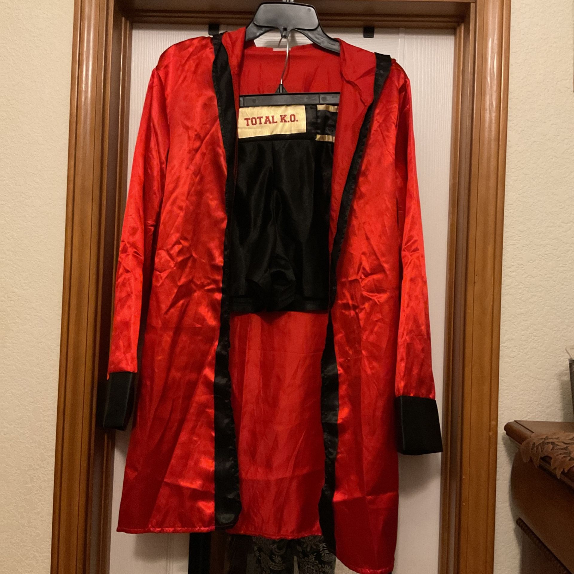 Women K/O Outfit