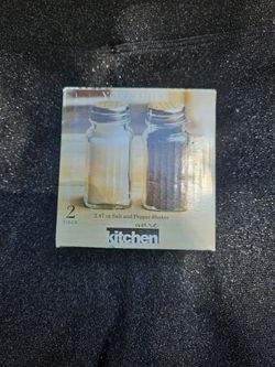 Salt and Pepper Shaker