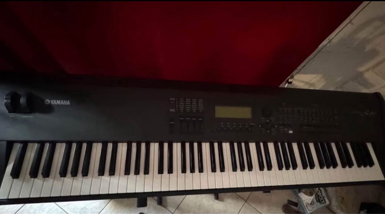 Yamaha Piano