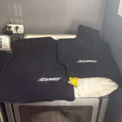 2016 Toyota Camry Matts 