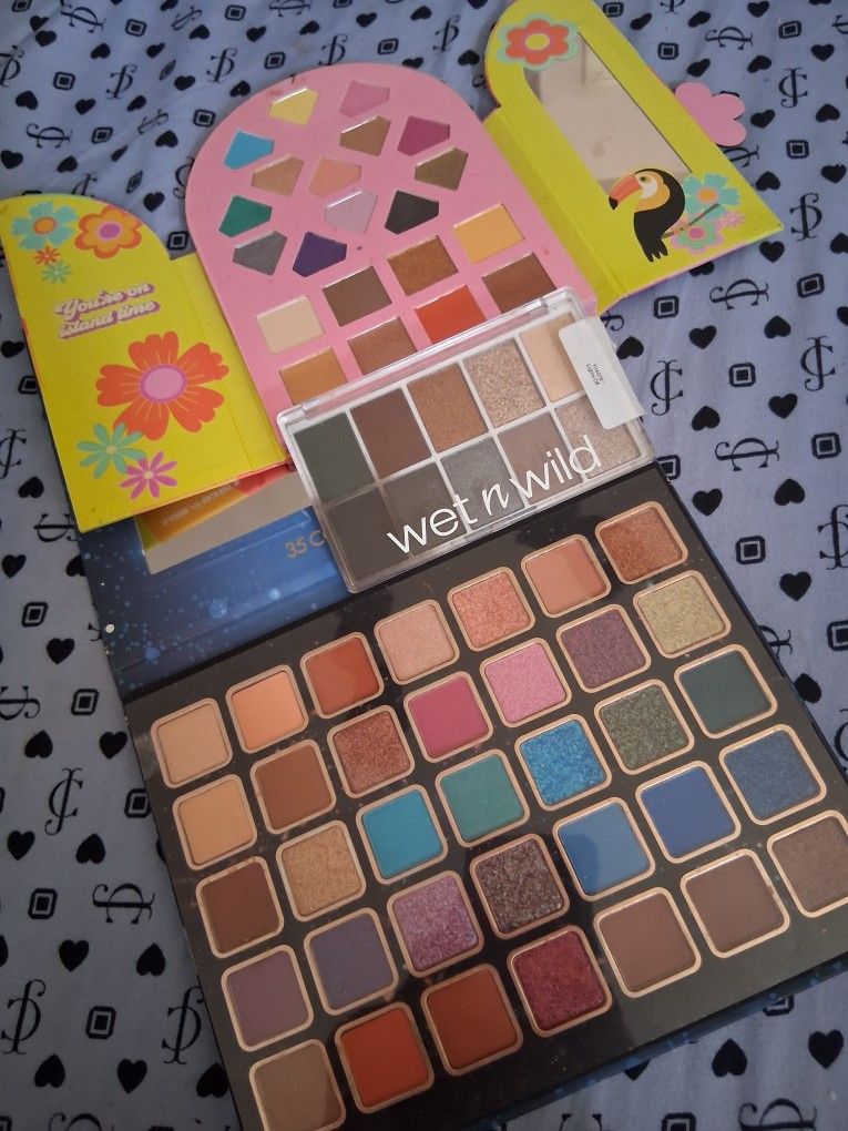 3 Brand New Eyeshadow Palette
