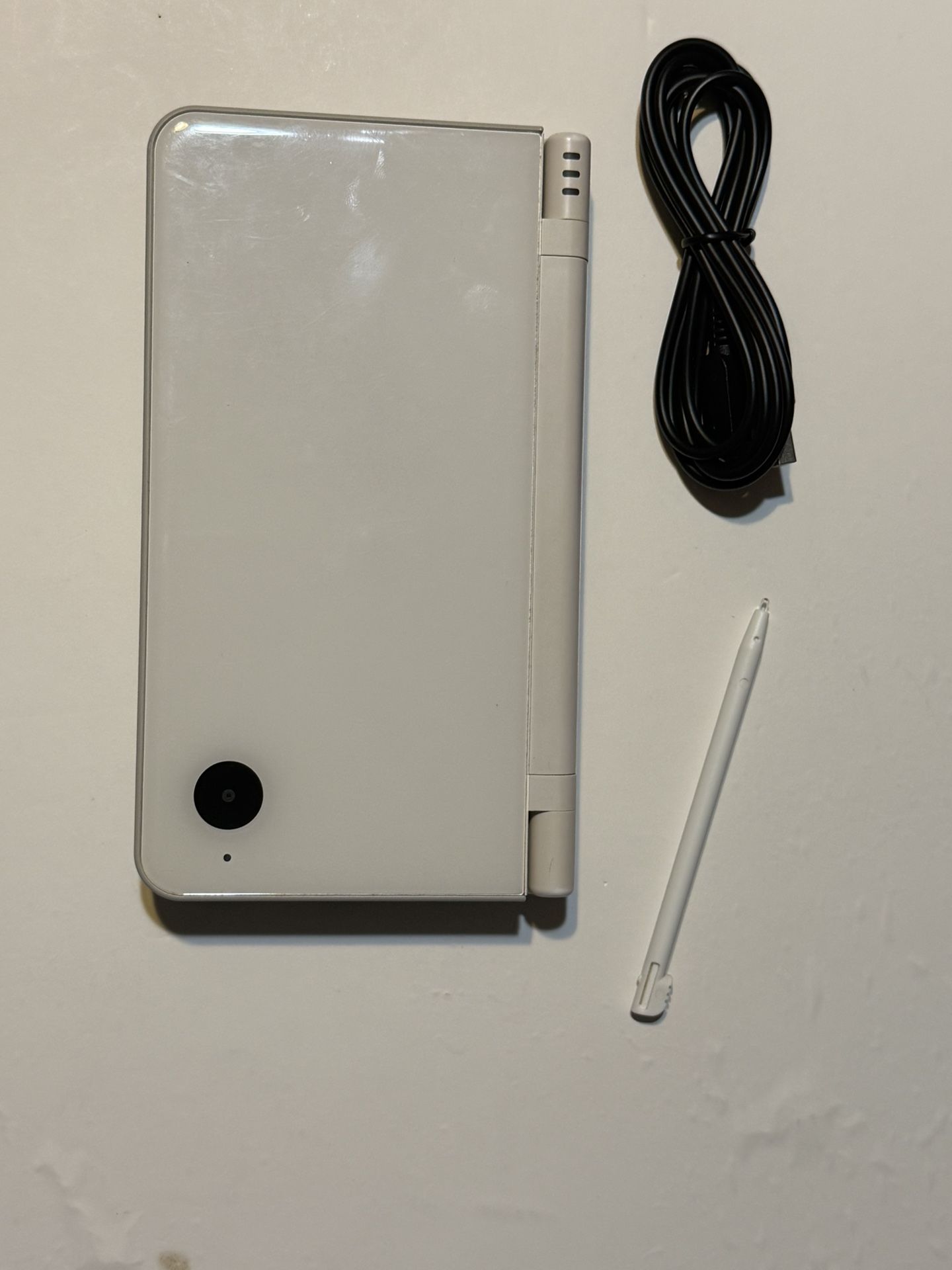 Nintendo DSI XL
