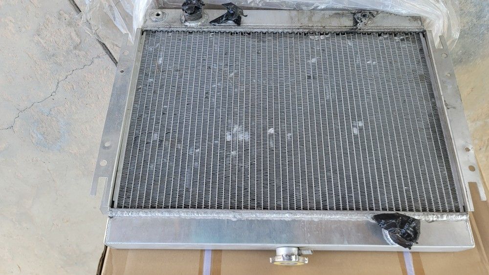 Parts chevy Impala 1965-68 Radiator.