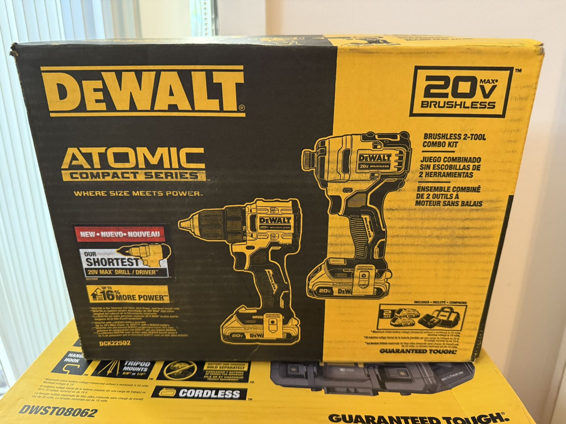 DEWALT Atomic Compact Series Brushless 2-tool Combo Kit