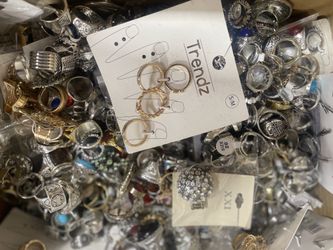 10000 Units Of Women Fashion Rings