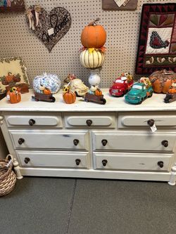 7 Drawer Dresser