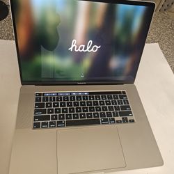 Apple Macbook Pro i7 32gb Ram 500gb SSD Drive 2.6ghz 16"Screen 2019