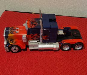 TRANSFORMERS MOVIE OPTIMUS PRIME LEADER AUTOBOT 2007