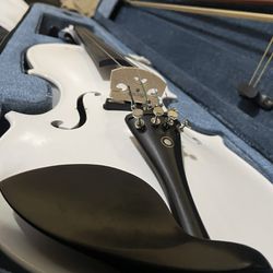 Cecilio 4/4 Acoustic/Electric Violin in Pearl White(Full Size)