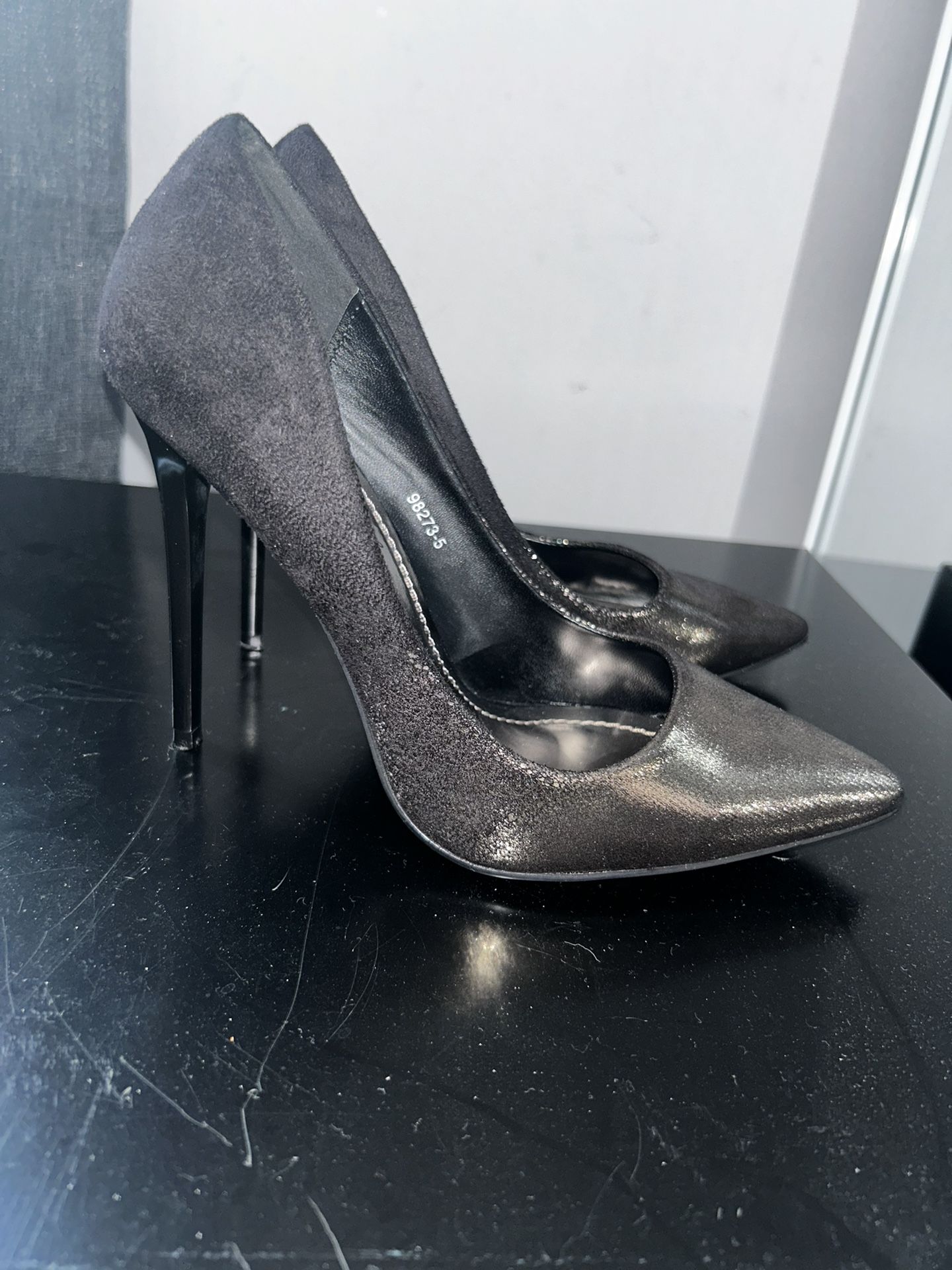 Women’s Black & Silver Heels