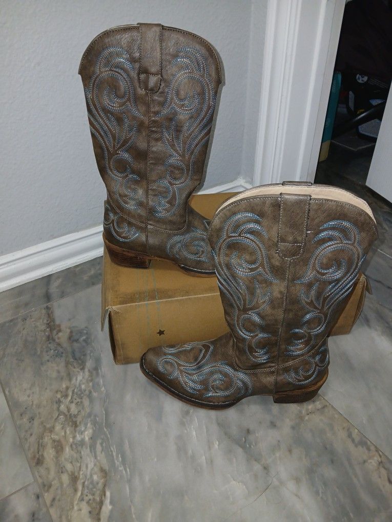 Roper Women's Boots Sz 8