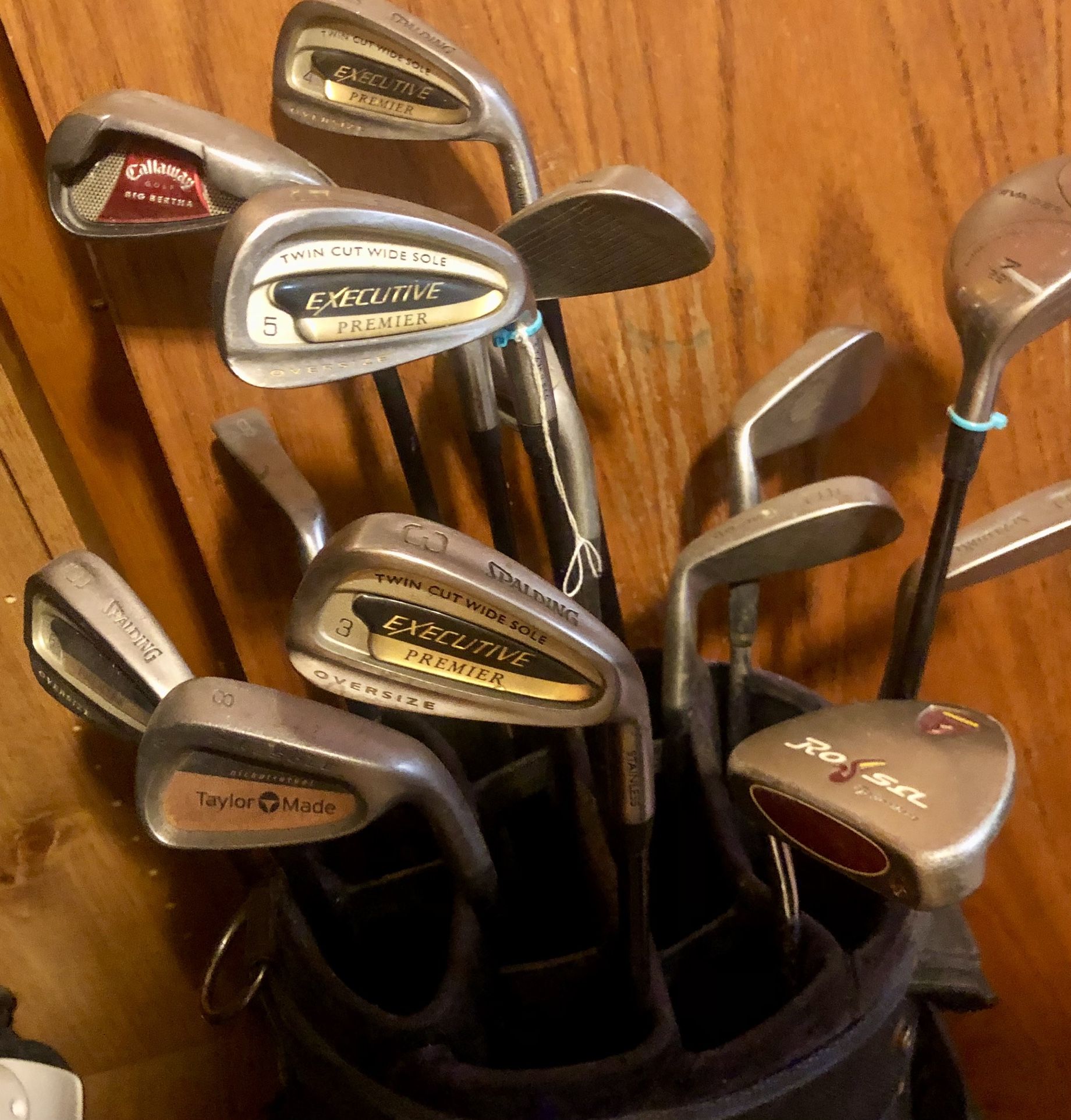 14 Golf Clubs And Bag