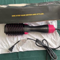 Brand New One Step Hair Dryer And Styler