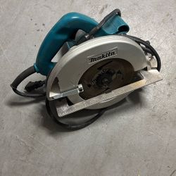 Makita Circular Saw