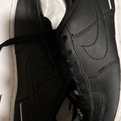 Air Force 1 LV8 3 (GS) SALE!!