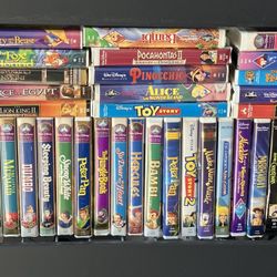 Lots Of VHS Tapes 