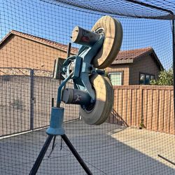 Jugs Baseball Pitching Machine 