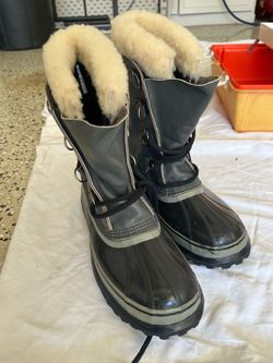 Snow boots