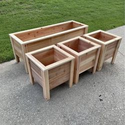 Cedar Plant Boxes