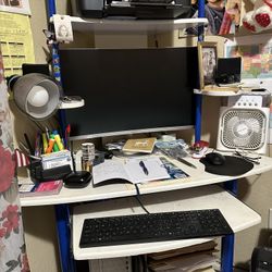 Desktop computer table