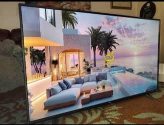 55" TCL roku smart tv 4k great condition like new.  Great quality pic no scratch come with remote 