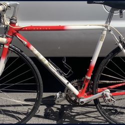 1986 Trek Tri Series Small Frame. Perfect for Small Size Person 