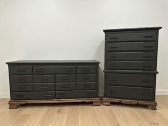 ✨ Beautiful Solid Wood 2-Piece Bedroom Set ✨