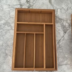 Bamboo Expandable Cutlery And Drawer Organizer 
