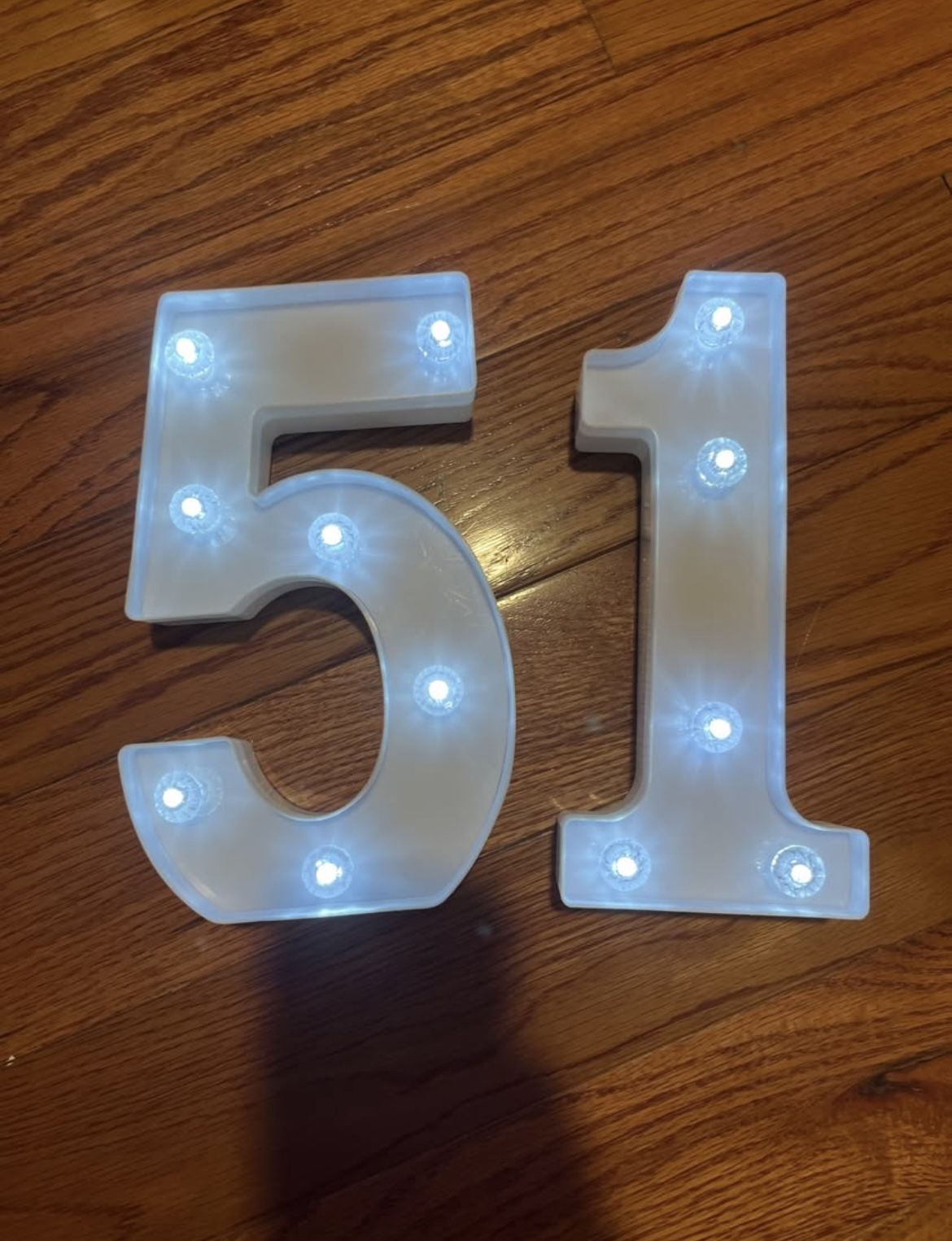 15 Glow Sign