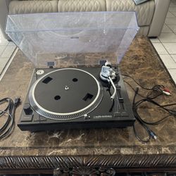 **FOR PARTS ONLY** Audio-Technica AT-LP120-USB Direct Drive Professional Turntable