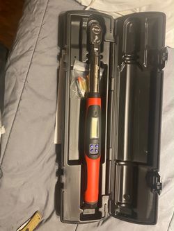 Snap-on electronic/digital torque wrench