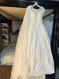 Wedding Dress Size 6