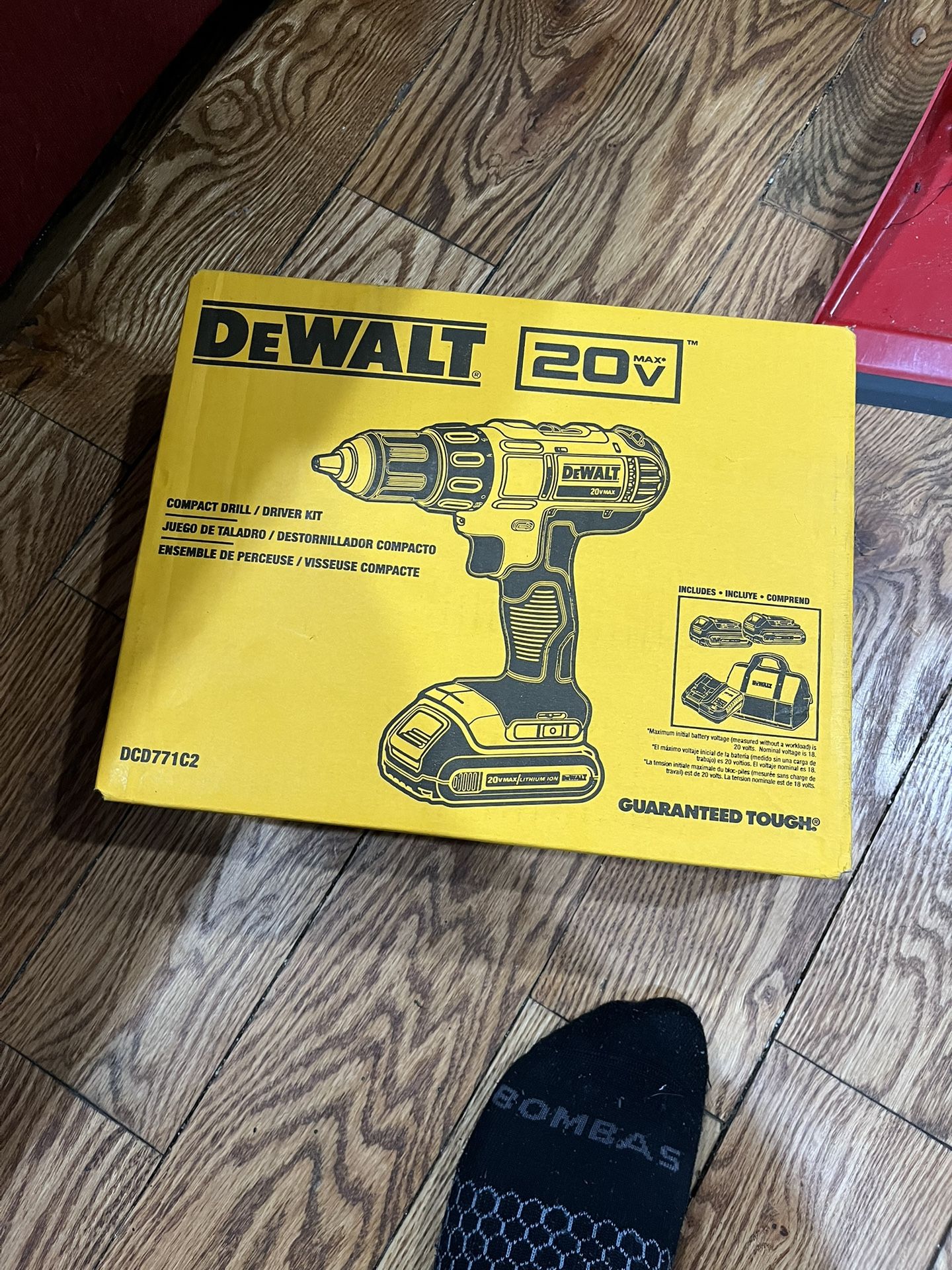 DeWalt 20V MAX 1/2 in. Brushed Cordless Compact Drill Kit (Battery & Charger)