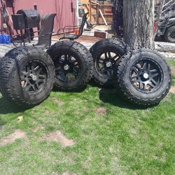 Rims and Tires 265/70-17