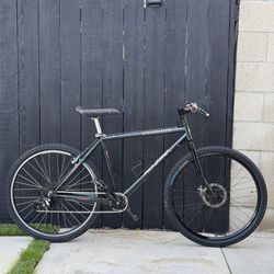 Specialized Rockhopper Comp Mountain Bike